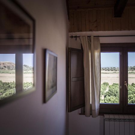 Agriturismo Il Giriatello クロトーネ エクステリア 写真