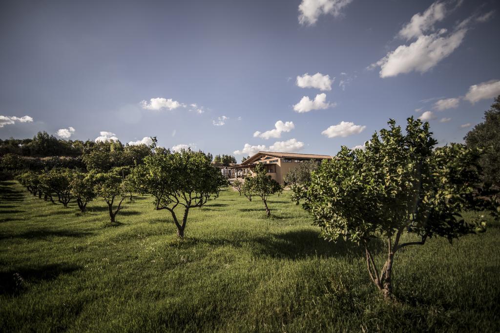 Agriturismo Il Giriatello クロトーネ エクステリア 写真