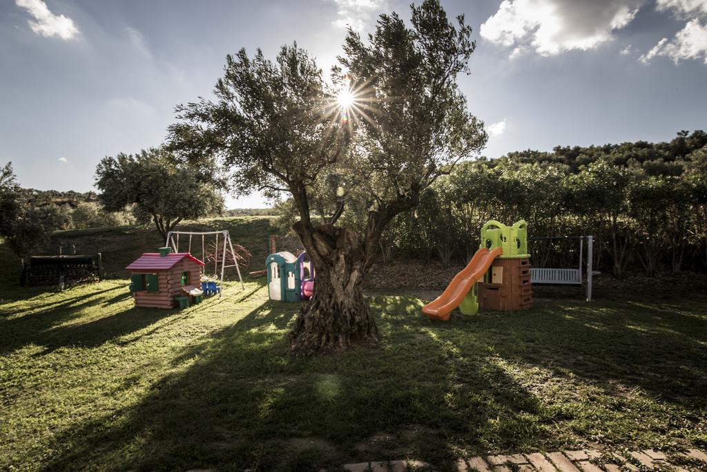 Agriturismo Il Giriatello クロトーネ エクステリア 写真