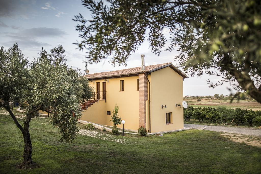 Agriturismo Il Giriatello クロトーネ エクステリア 写真
