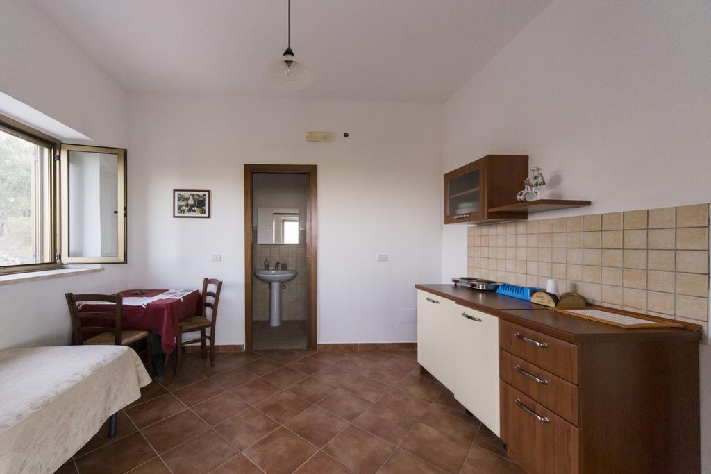 Agriturismo Il Giriatello クロトーネ エクステリア 写真