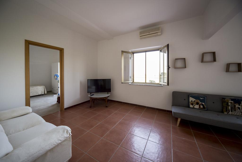 Agriturismo Il Giriatello クロトーネ エクステリア 写真